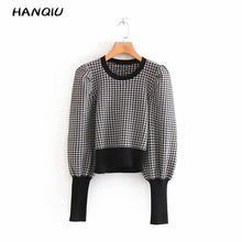 Load image into Gallery viewer, Vintage puff sleeve black white pull plaid sweater women pullovers casual o neck houndstooth knitted sweater kawaii tops winter
